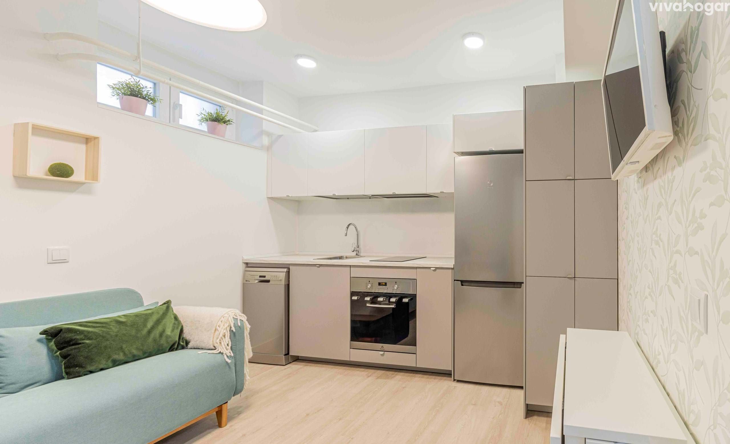 Kitchen of Study to rent in  Madrid Capital  with Air Conditioner, Heating and Furnished