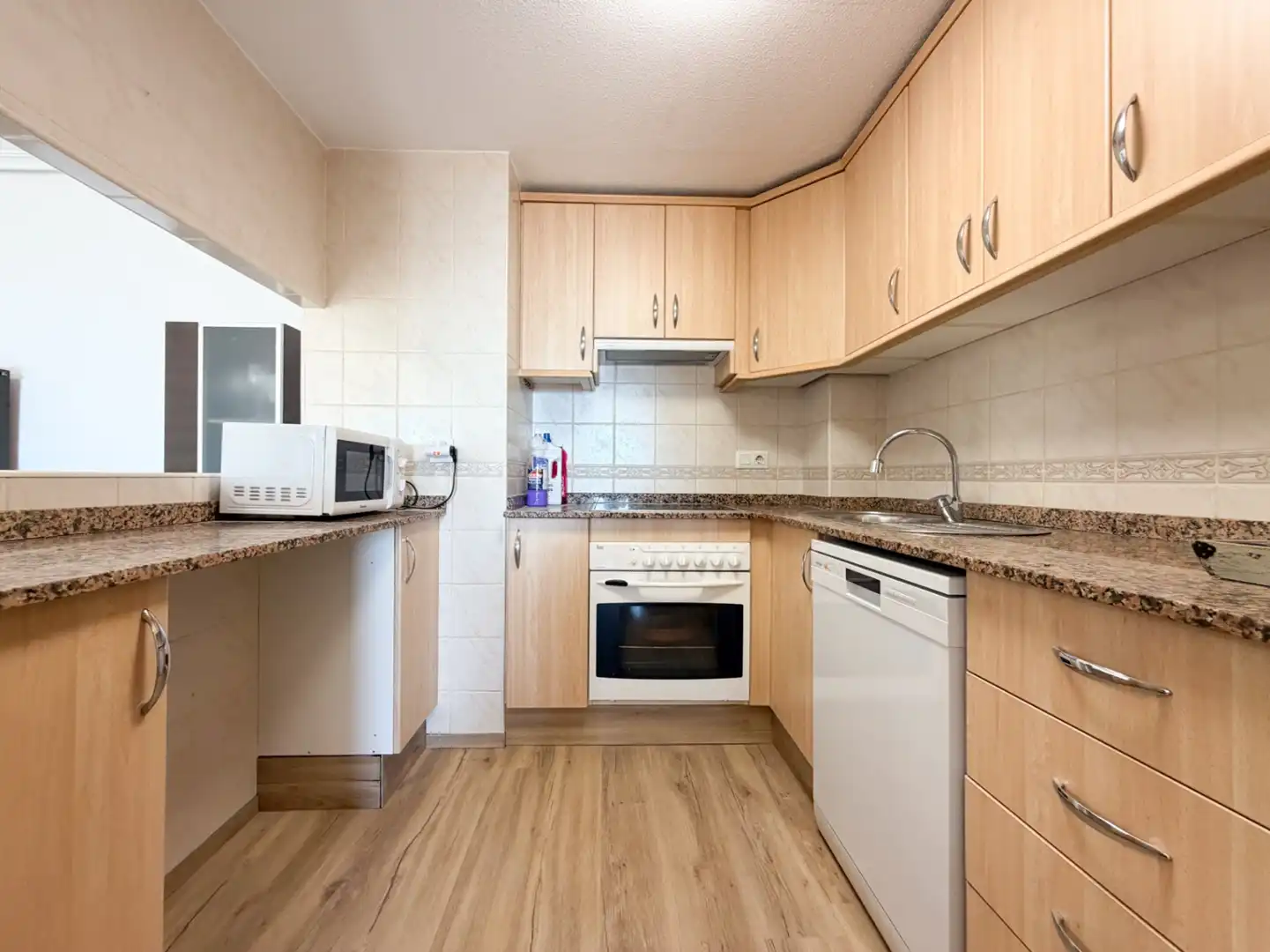 Apartamento de alquiler en Pueblo Acantilado - Lanuza