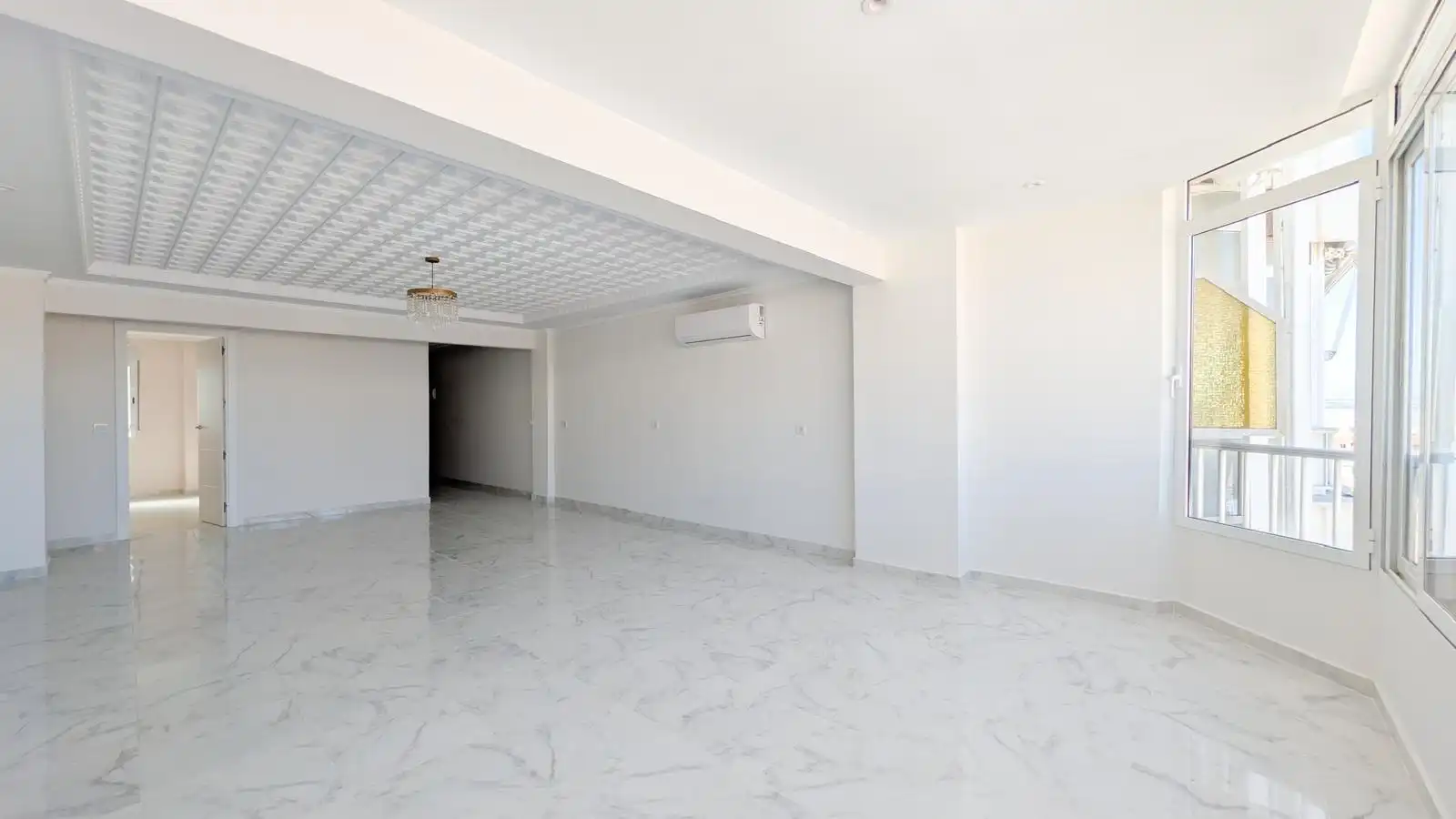 Àtic de lloguer amb opció a compra en Torrevieja amb Aire condicionat, Calefacció i Terrassa
