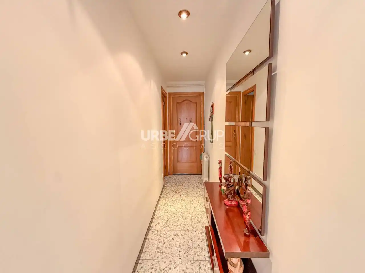 Piso en venta en Terrassa con Aire acondicionado, Calefacción y Balcón