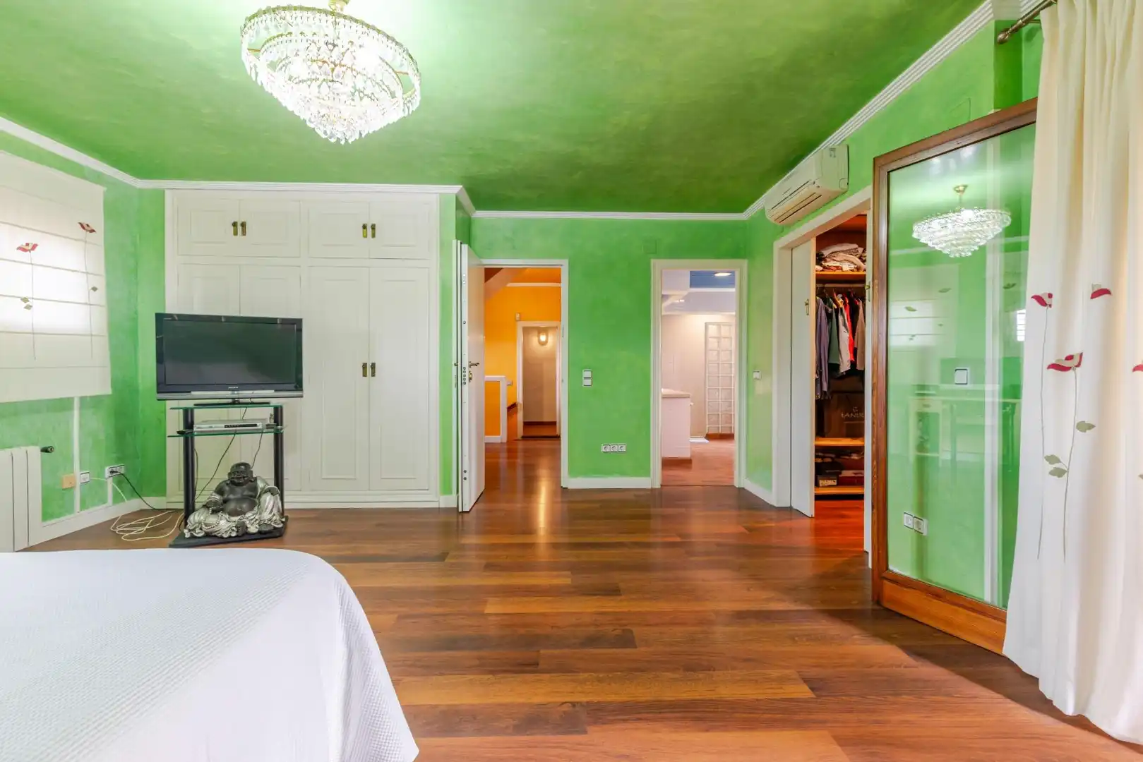 Bedroom of Houses for sale in L'Eliana  with Air Conditioner, Heating and Private garden