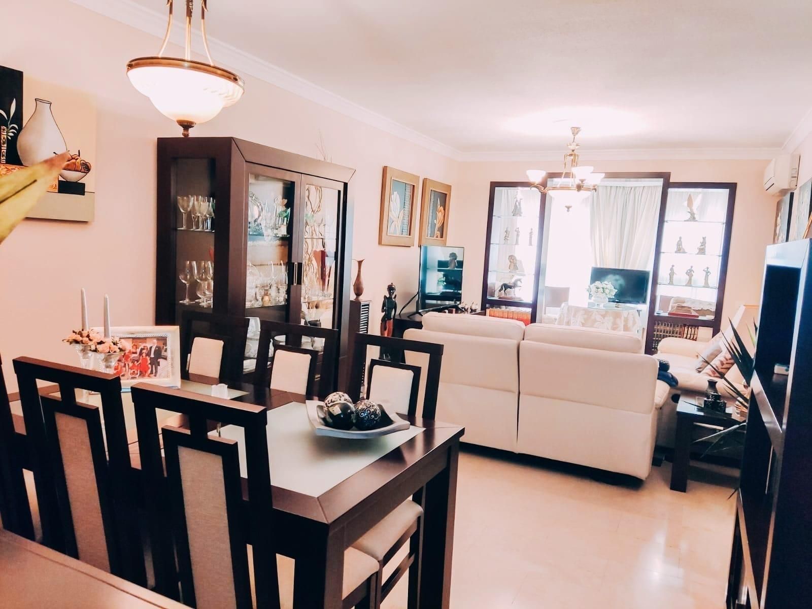 Dining room of Apartment for sale in Marbella  with Parquet flooring, Terrace and Storage room
