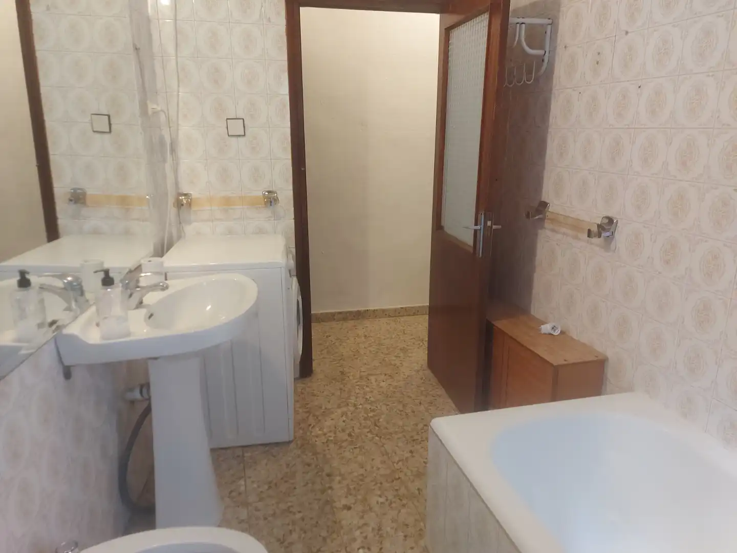Baño de Piso de alquiler en Toledo con Calefacción, Amueblado y Horno