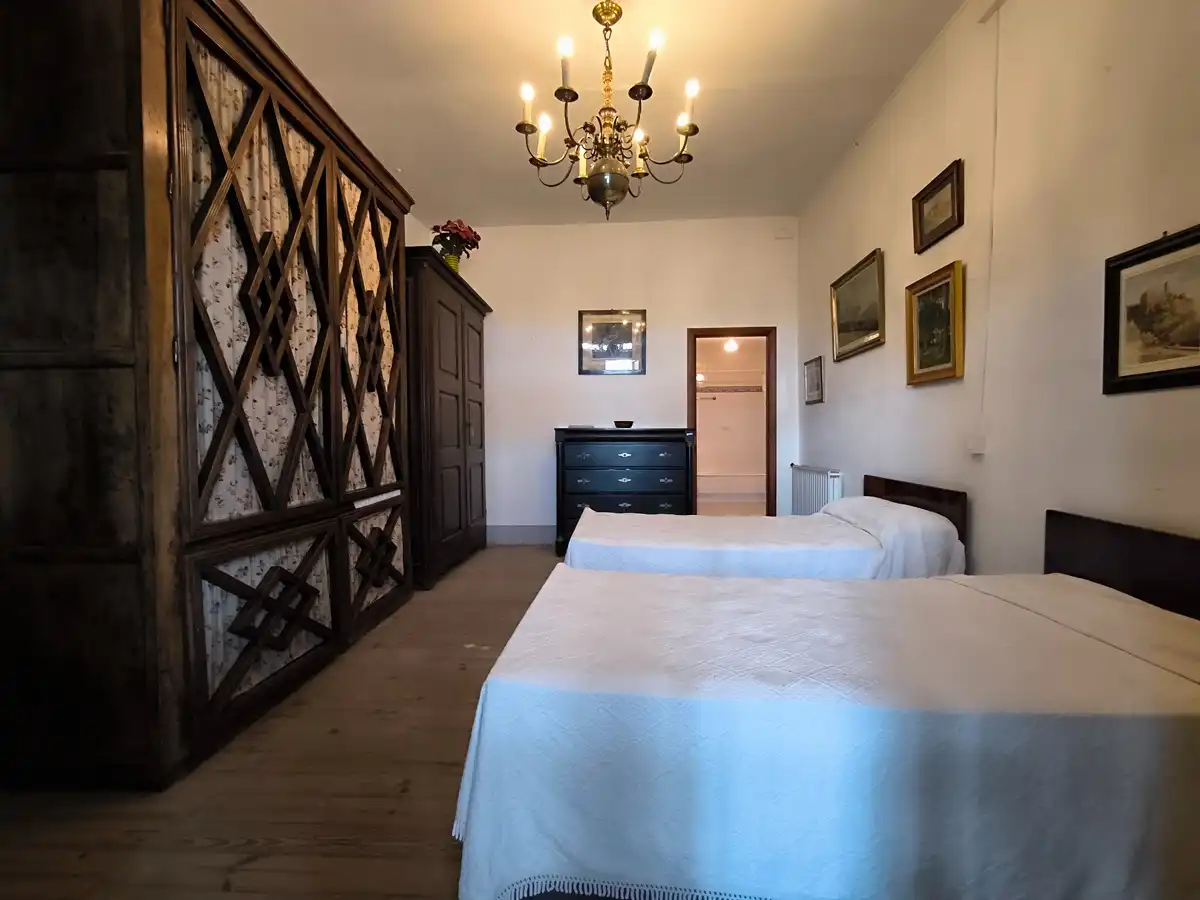 Habitación de Casa o chalet en venta en Vilagarcía de Arousa con Calefacción, Jardín privado y Amueblado
