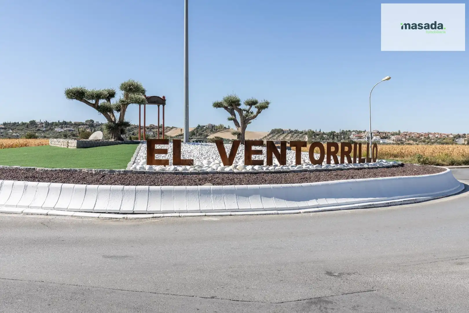 Casa o chalet en venta en Vegas del Genil con Jardín privado, Piscina y Alarma