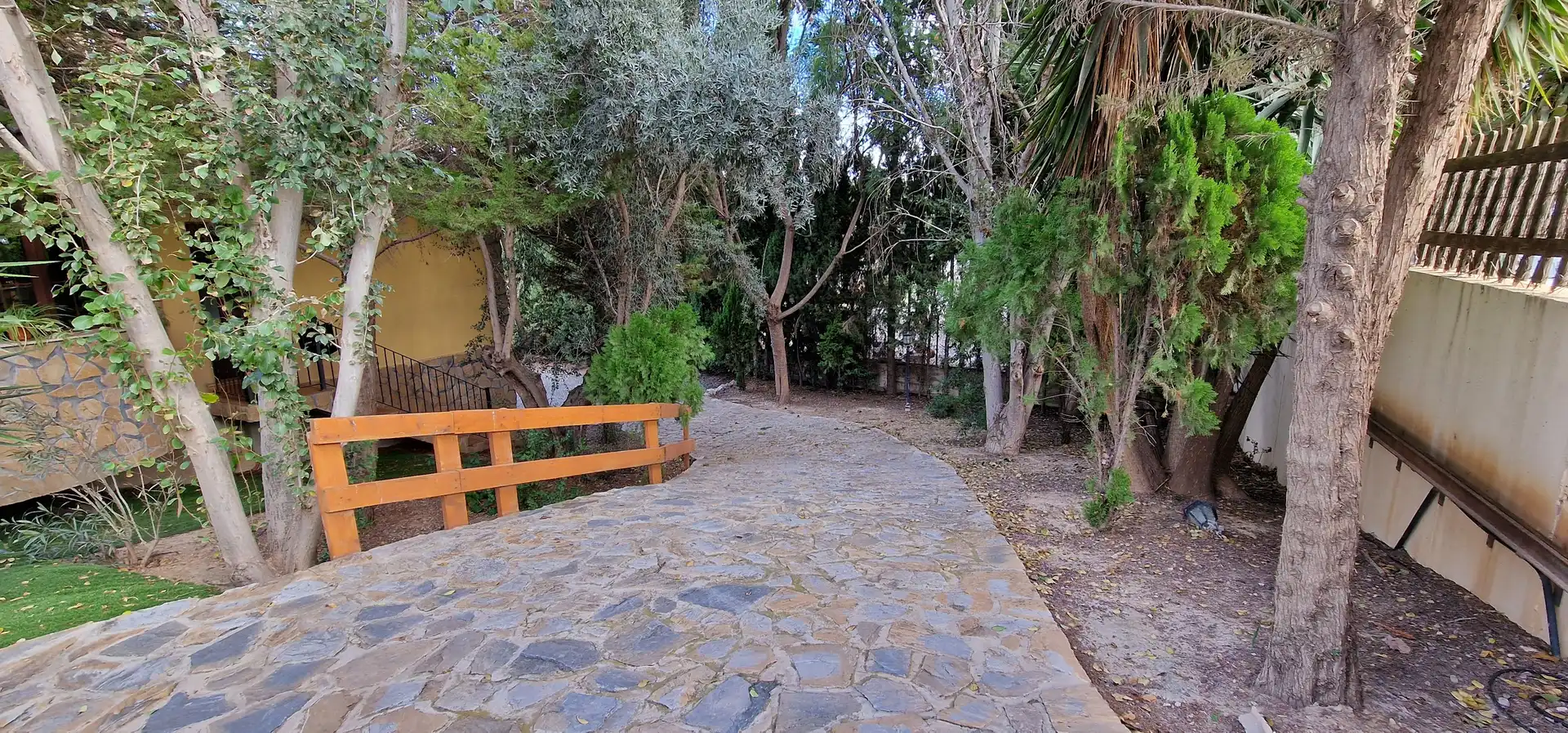 Jardí de Casa o xalet en venda en Totana amb Aire condicionat, Calefacció i Jardí privat