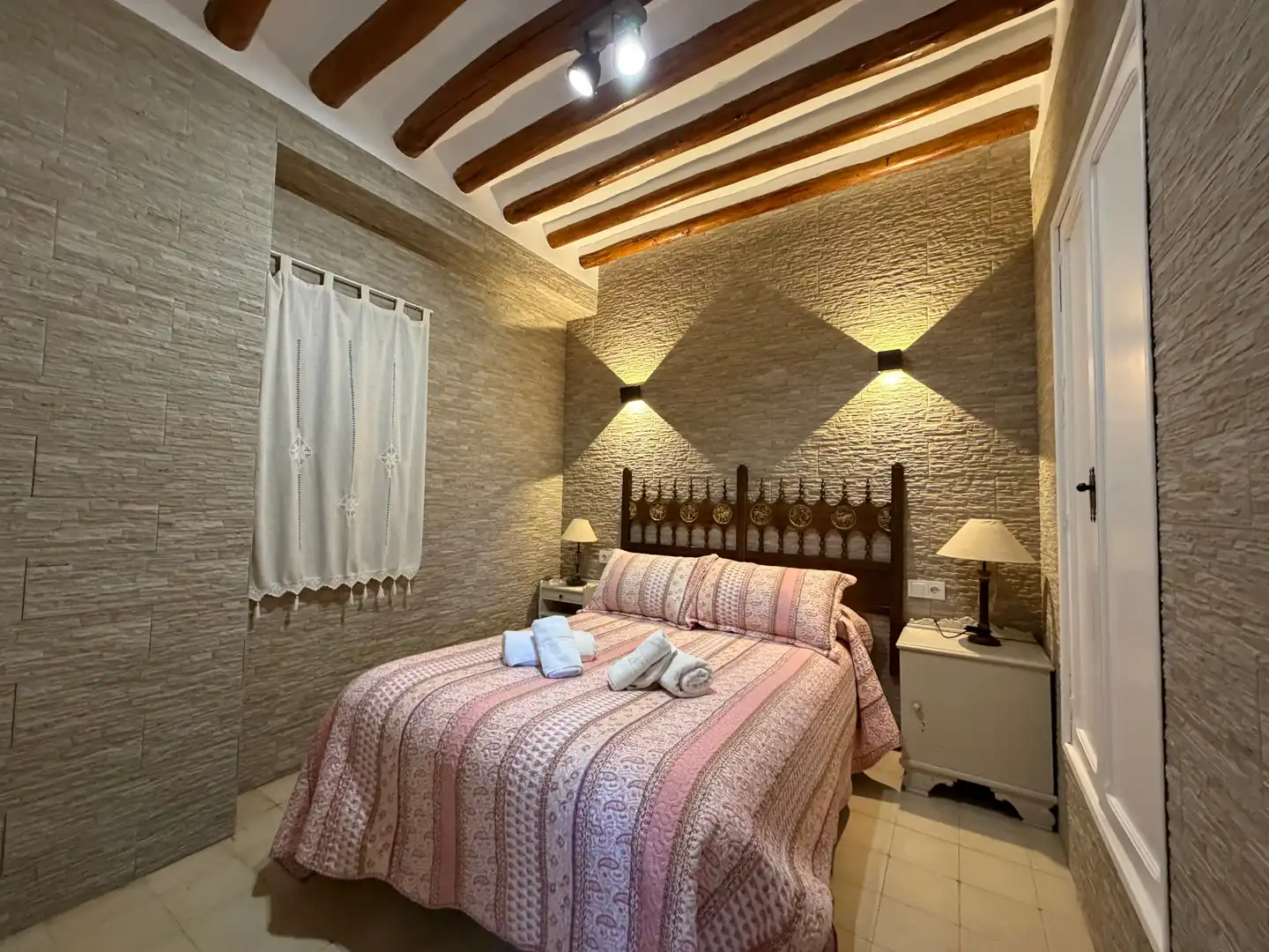 Dormitori de Finca rústica en venda en Villanueva del Trabuco amb Jardí privat, Terrassa i Traster