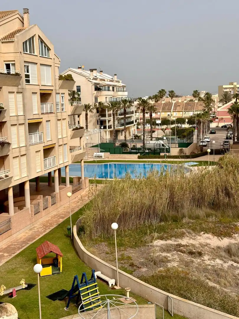 Piscina de Pis en venda en Valencia amb Aire condicionat, Jardí privat i Terrassa