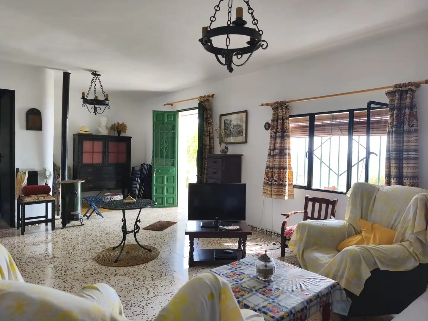 Casa rústica amb jardí en venda a Cazalla de la Sierra, imagen 6