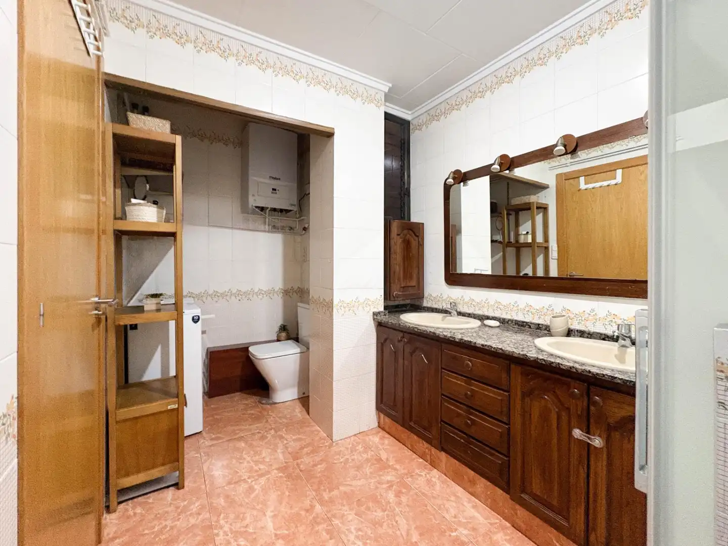 Bathroom of Flat for sale in Campanar