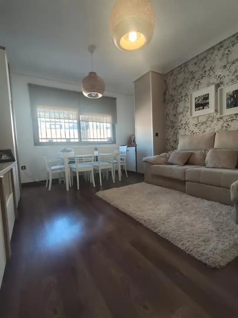 Wohnzimmer von Maisonette zum Verkauf in  Sevilla Capital mit Klimaanlage und Gemeinschaftspool