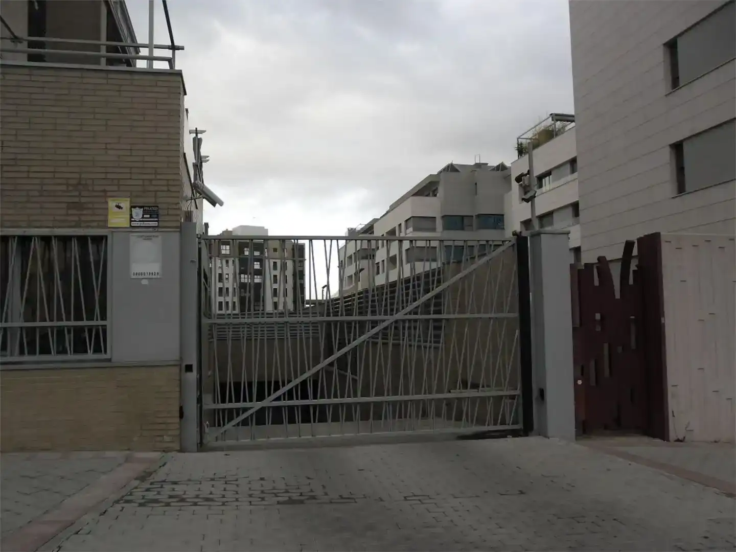 Parkplatz von Garage zum Verkauf in Madrid