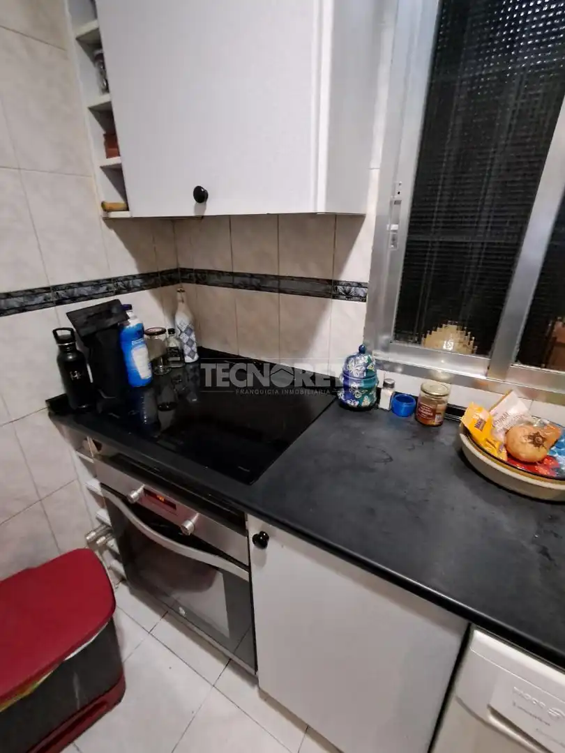Cuina de Pis en venda en Madrid amb Aire condicionat i Balcó