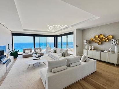 Sala d'estar de Casa o xalet en venda en  Santa Cruz de Tenerife Capital amb Terrassa i Piscina
