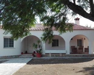 Vista exterior de Casa o xalet en venda en Mutxamel amb Aire condicionat, Jardí privat i Parquet