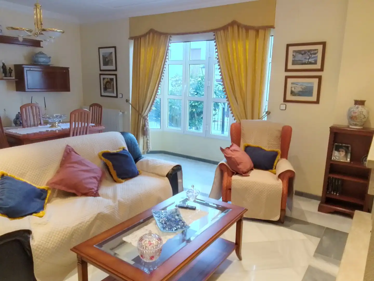 Sala de estar de Casa o chalet en venta en Prado del Rey con Jardín privado, Terraza y Amueblado