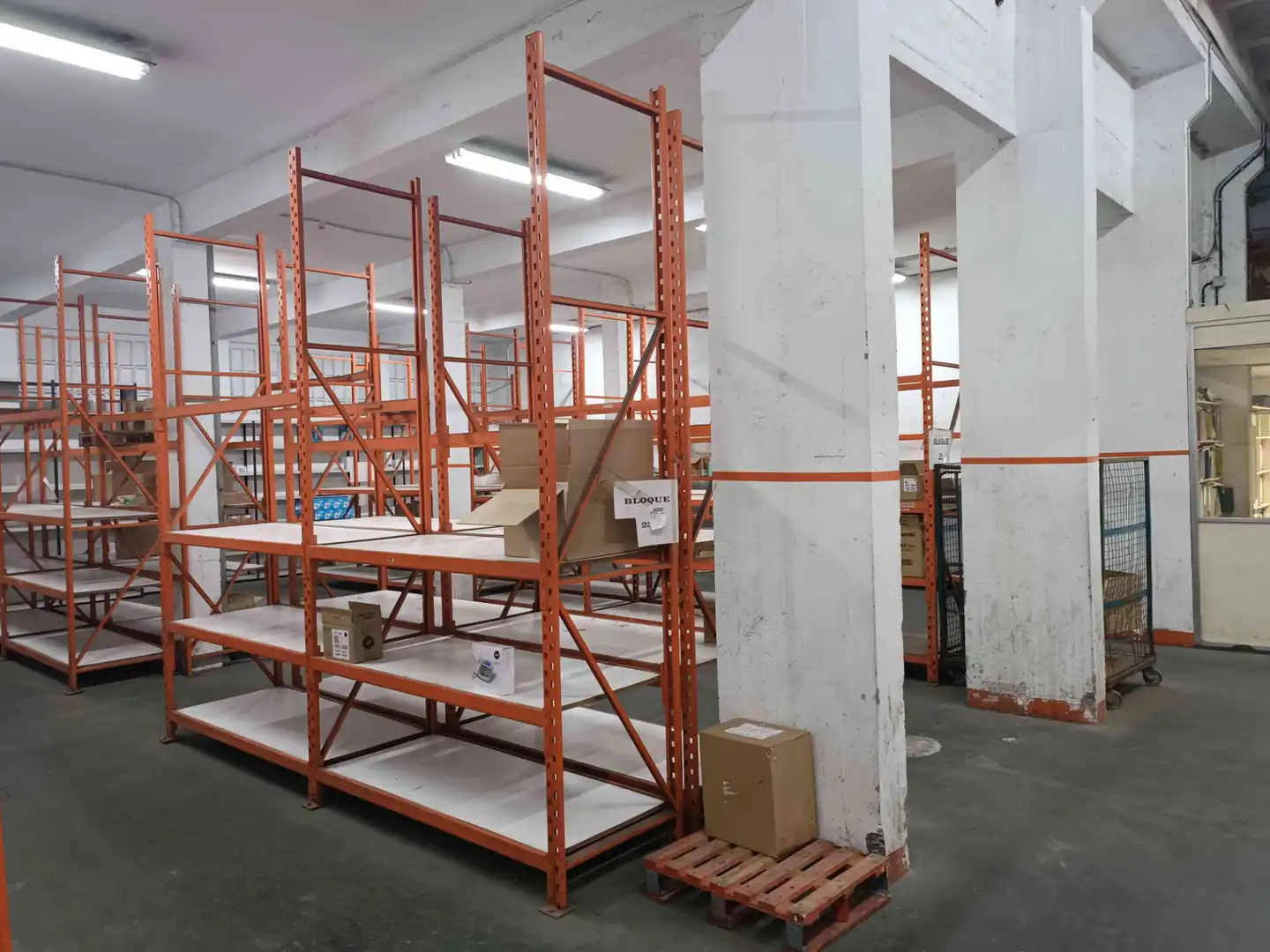 Nave industrial en venta en Derio