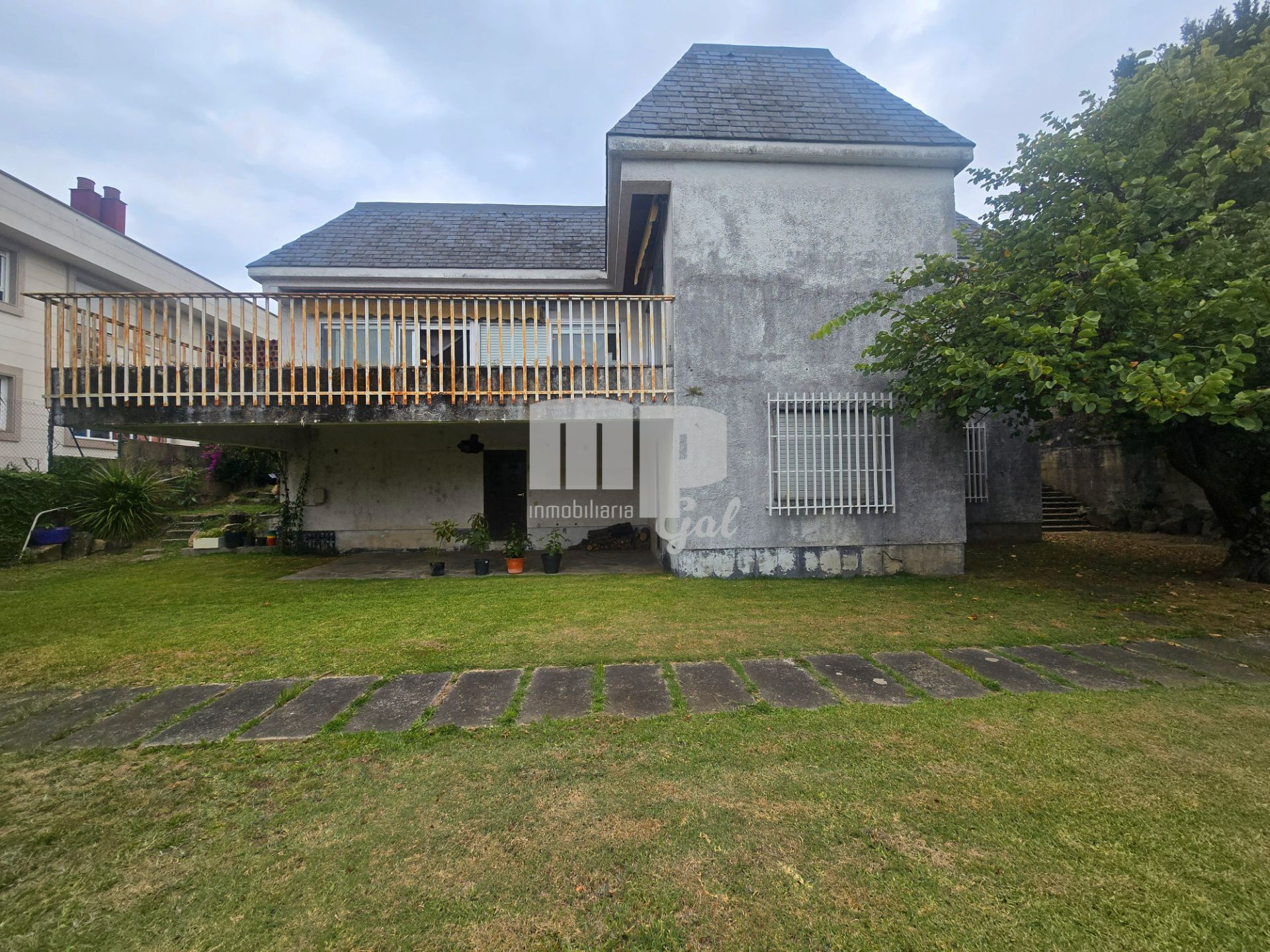 Vista exterior de Casa o chalet en venta en Vigo  con Jardín privado, Parquet y Terraza