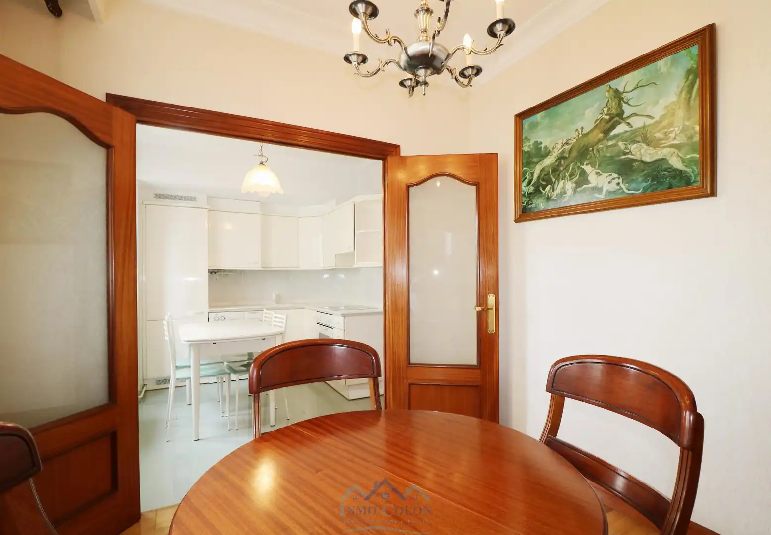 Comedor de Piso en venta en Irun  con Calefacción y Amueblado