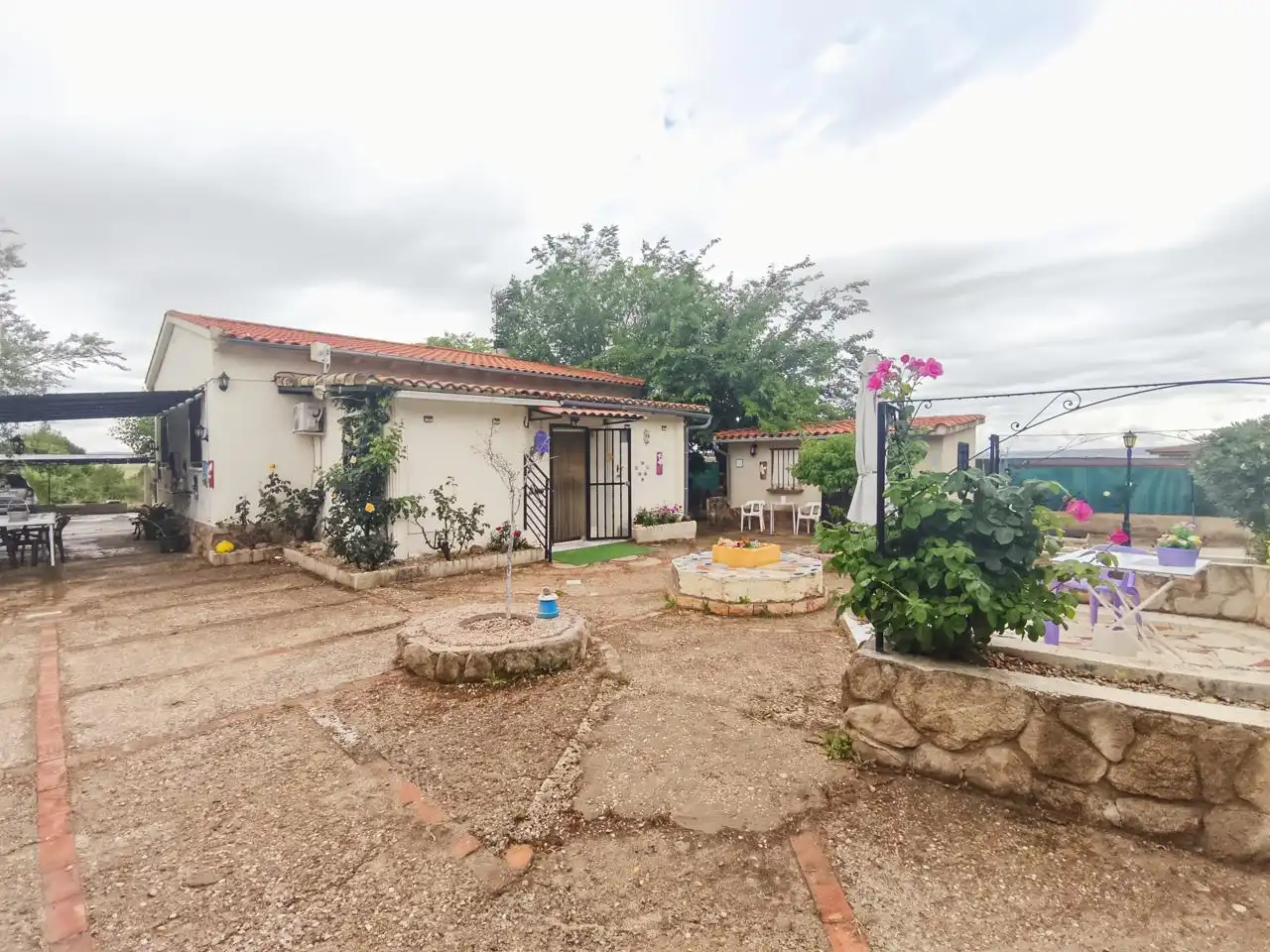 Garden of Houses for sale in Barajas de Melo  with Air Conditioner, Heating and Private garden