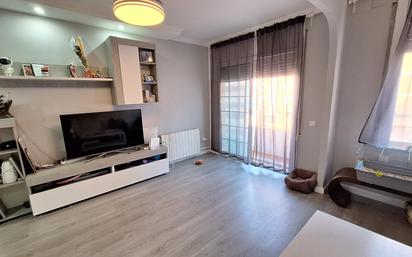 Living room of Flat for sale in Sabadell  with Heating, Balcony and Alarm
