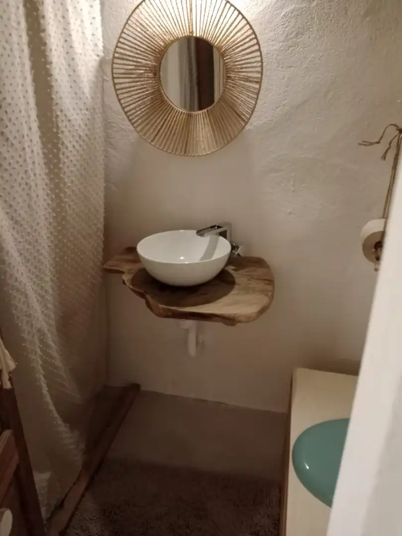 Bany de Casa o xalet en venda en Petra amb Jardí privat, Terrassa i Moblat
