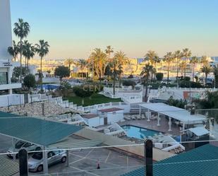 Vista exterior de Pis de lloguer en Marbella amb Terrassa i Moblat