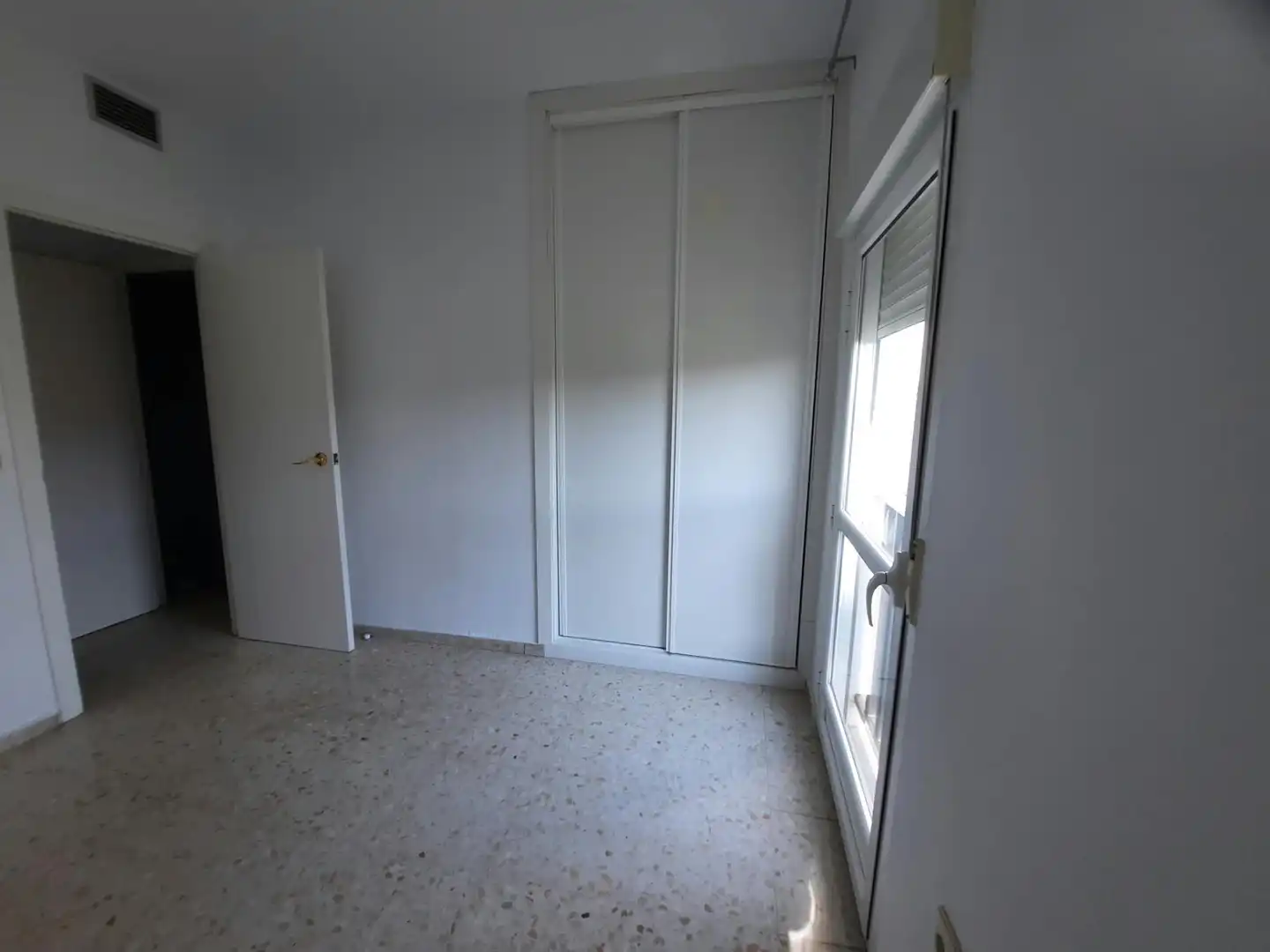 Habitación de Apartamento de alquiler en Ciudad Jardín