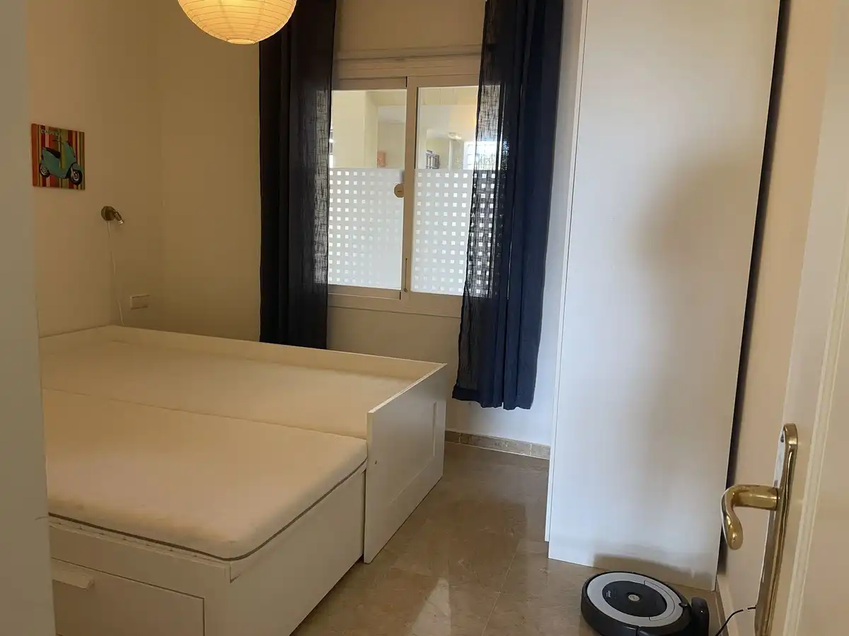 Habitación de Piso en venta en Estepona con Terraza y Piscina