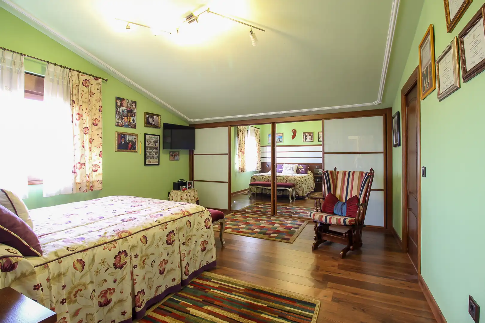 Habitación de Casa o chalet en venta en Santa Cruz de Bezana con Calefacción, Jardín privado y Terraza