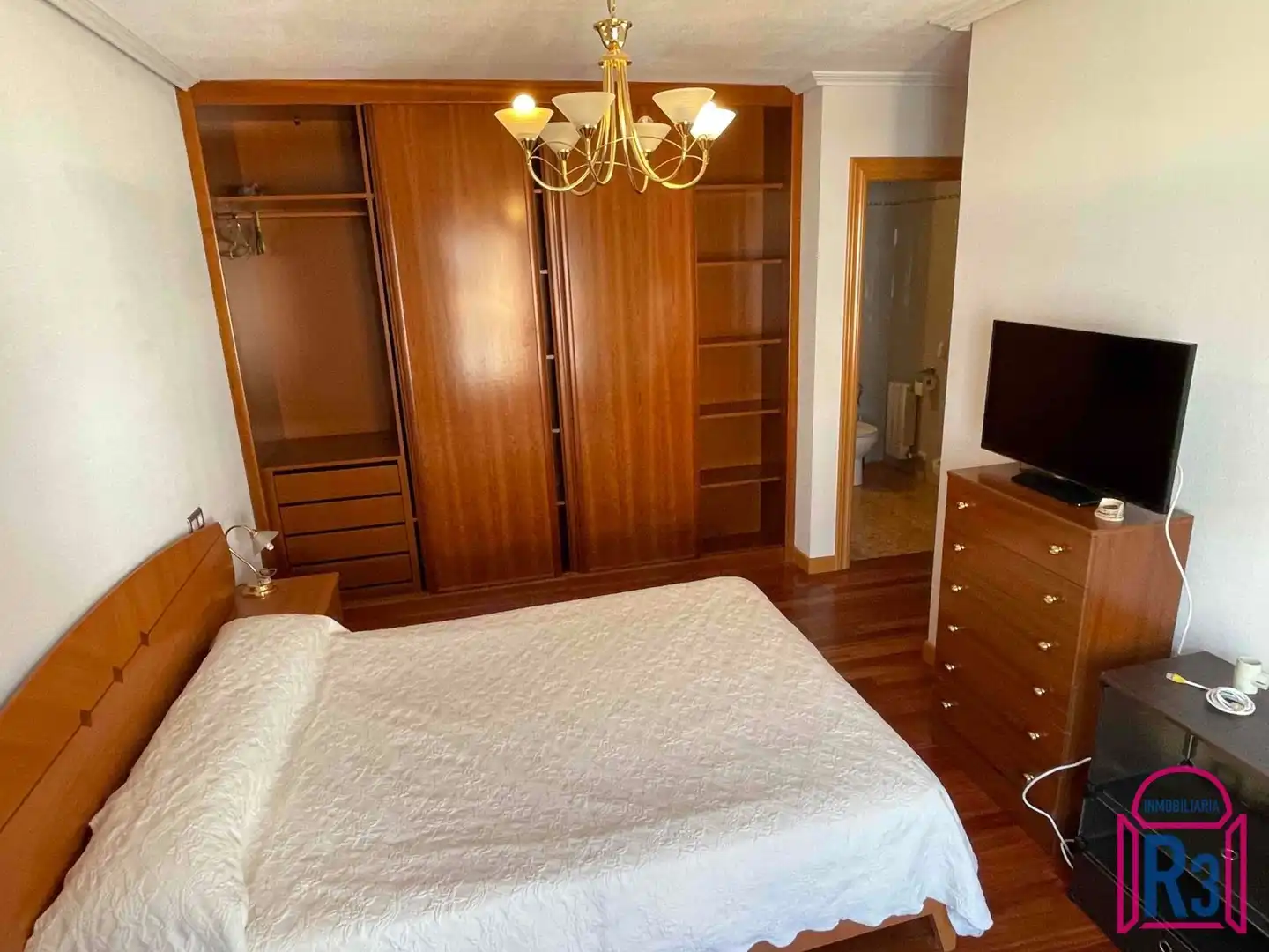 Bedroom of Flat for rent in Villaquilambre  with Heating, Terrace and Furnished