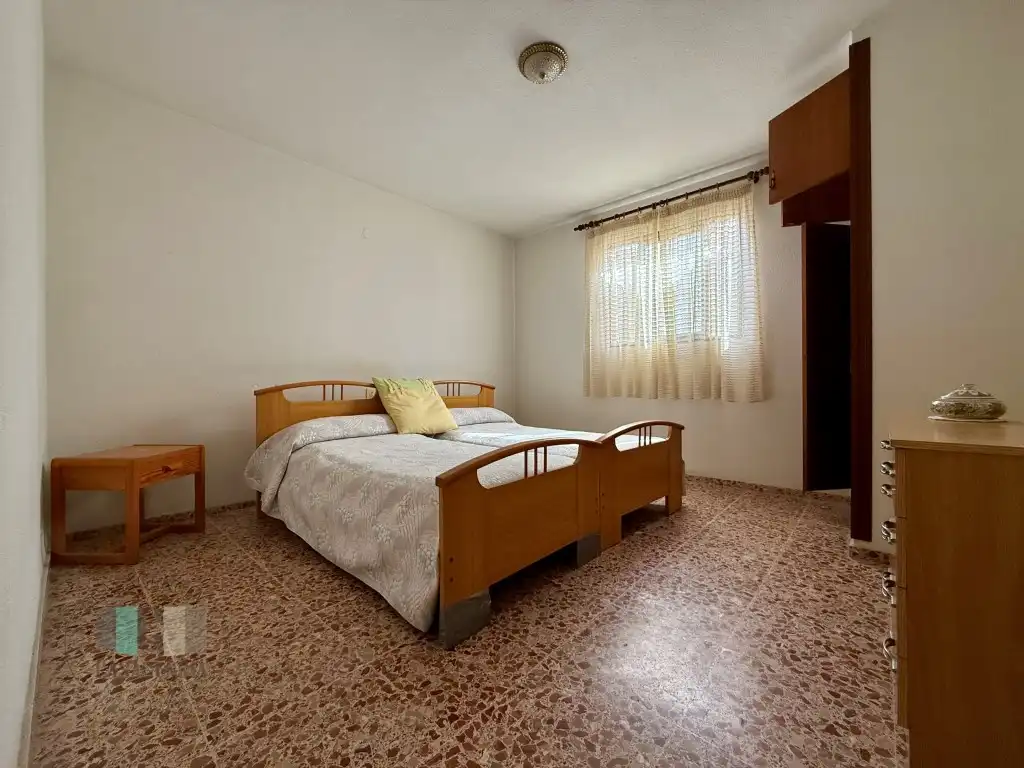 Casa adosada en venda a Heliópolis