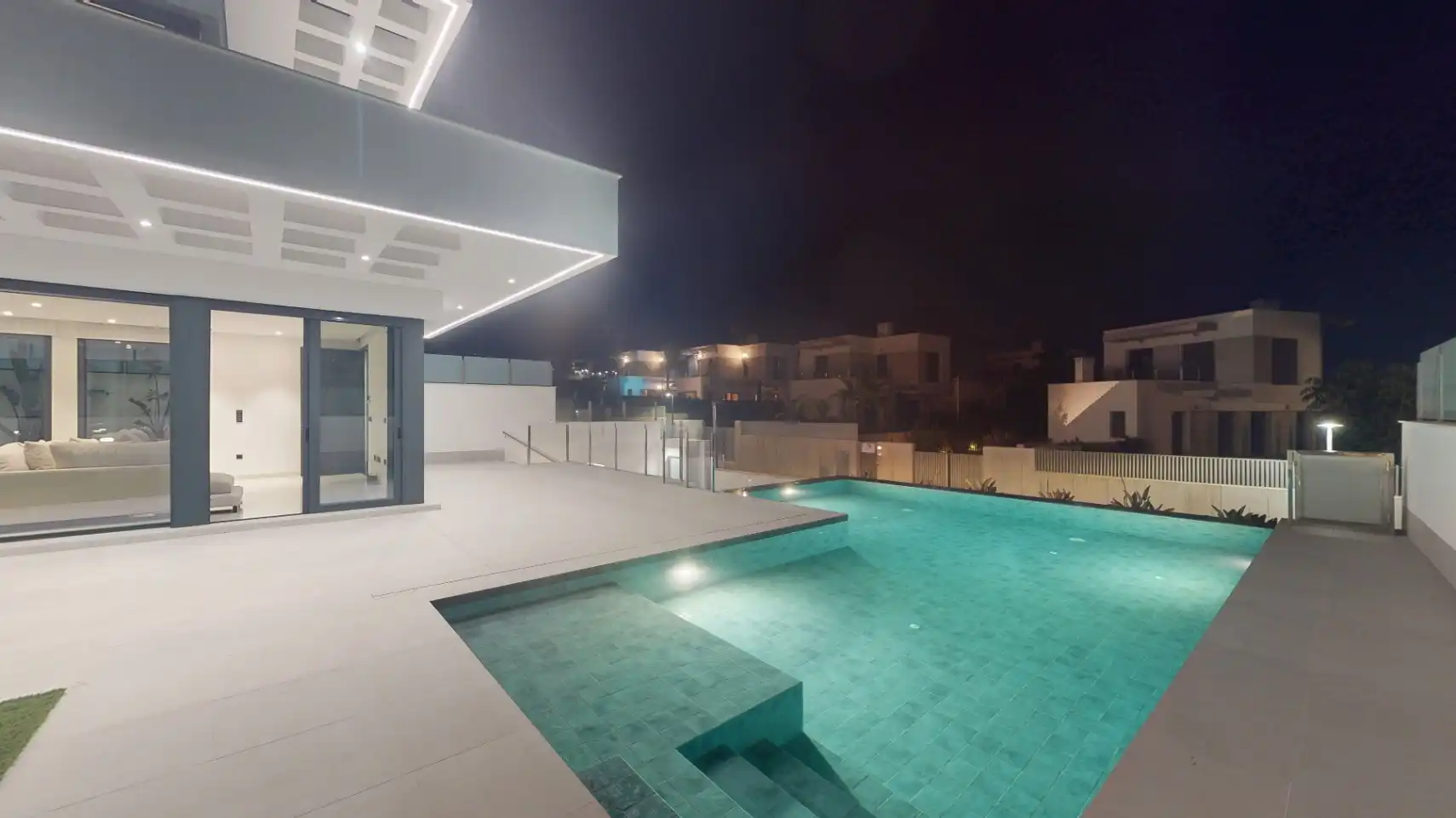 Chalet con terraza en venta en Golf Bahía, imagen 21