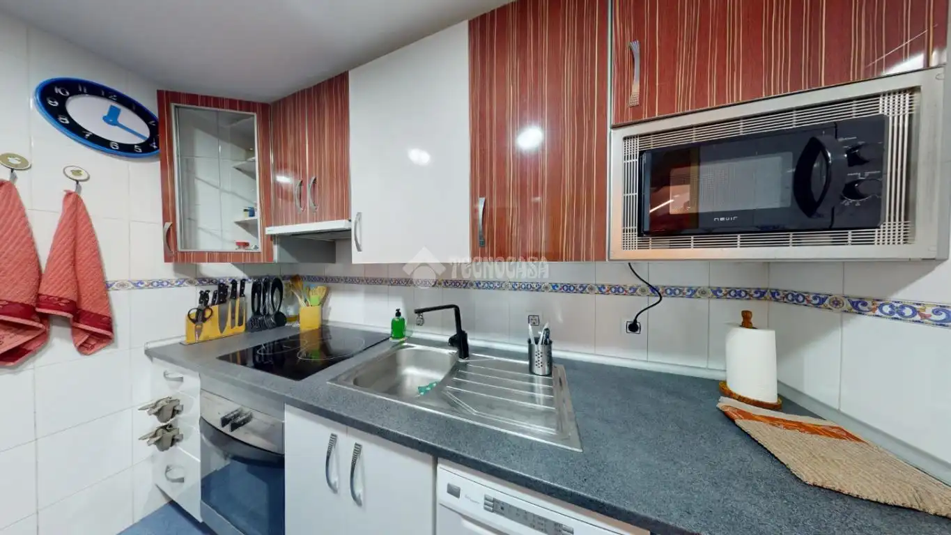 Cocina de Piso en venta en Azuqueca de Henares con Calefacción, Trastero y Internet