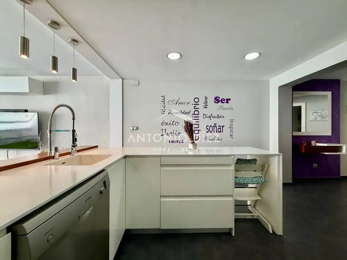 Detached homes for sale in La Serranica - Sagrado Corazón