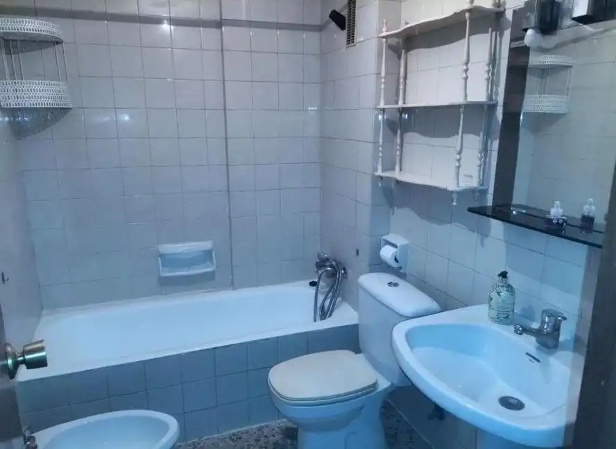 Baño de Piso en venta en Valladolid con Calefacción y Terraza