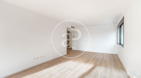 Foto 4 von Wohnung zur Miete in Carrer de Joan Miró, Finestrelles, Esplugues de Llobregat