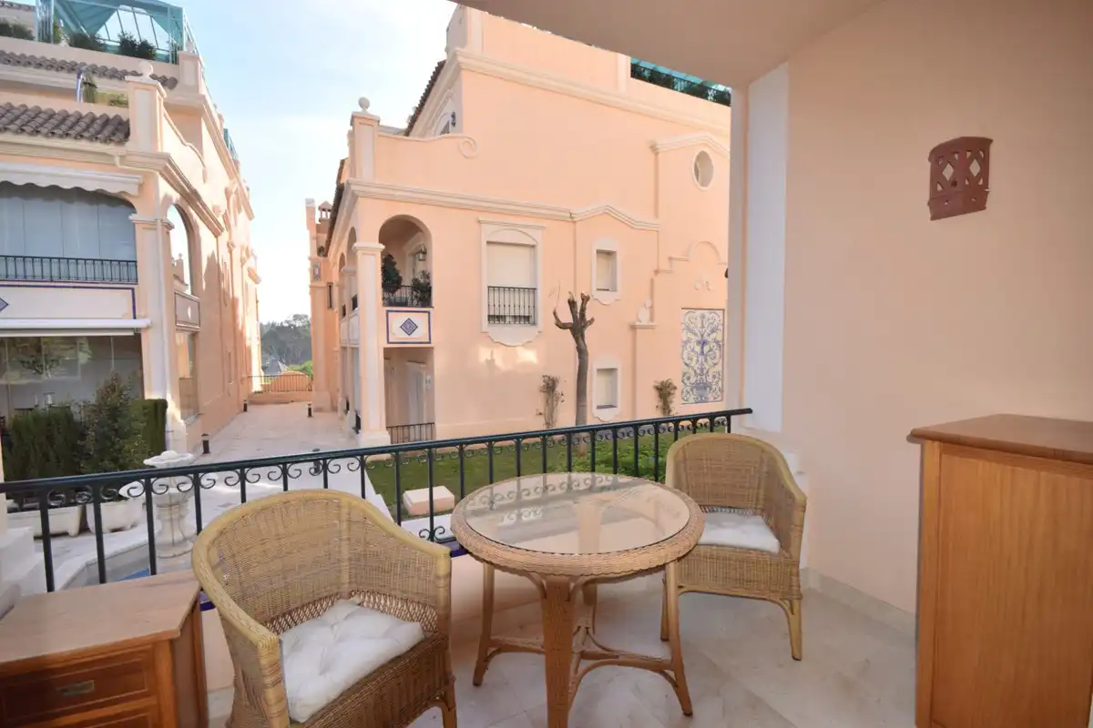 Garden of Apartments for rent to own in Marbella  with Air Conditioner, Private garden and Furnished