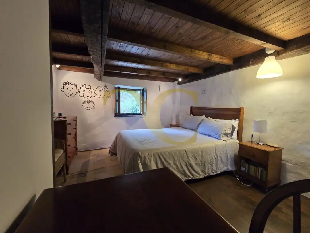Dormitori de Casa adosada en venda en Llanes amb Calefacció, Jardí privat i Terrassa