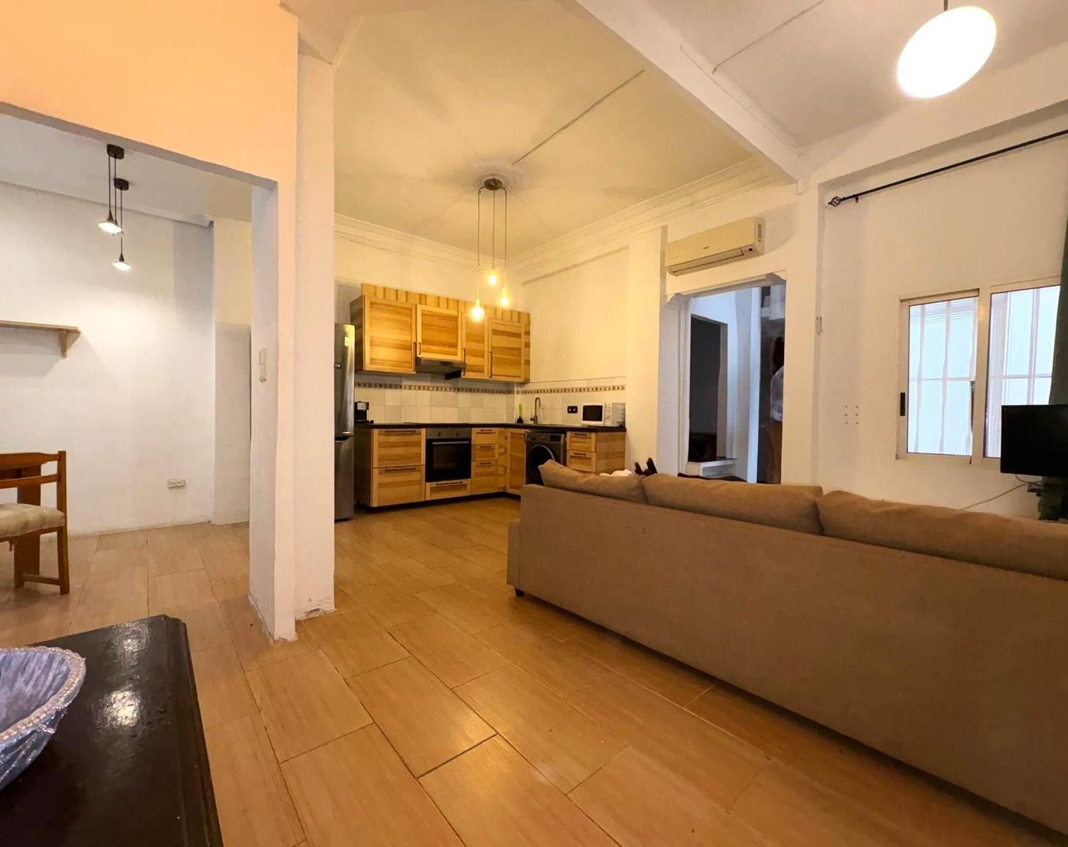 Exterior view of Planta baja for sale in  Valencia Capital  with Air Conditioner