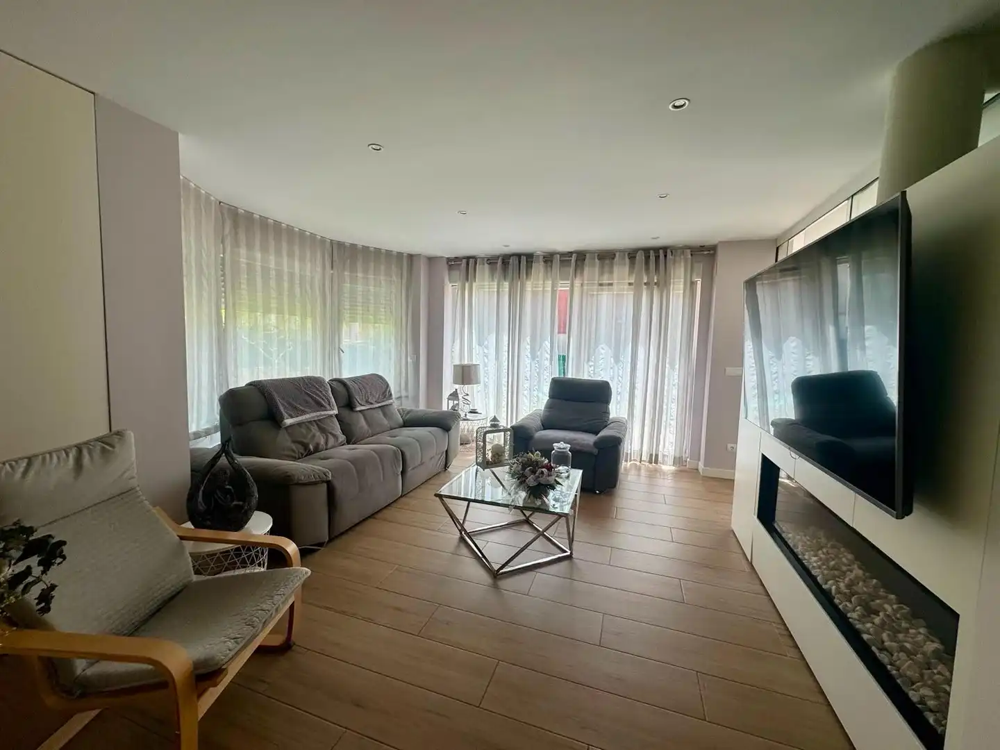 Casa aparellada amb piscina en venda a Bezana - Prezanes, imagen 4