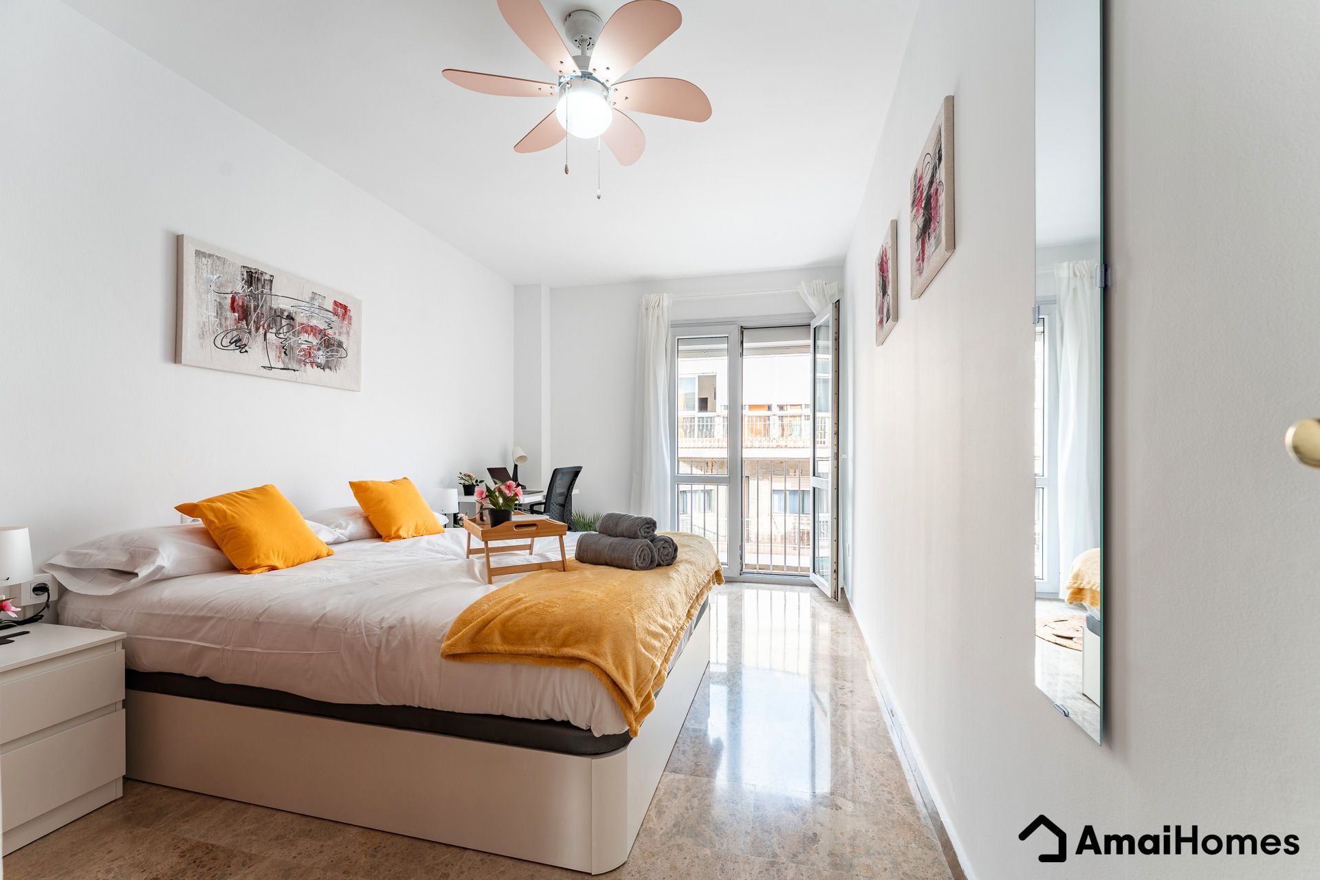 Bedroom of Flat to share in Vélez-Málaga  with Furnished, Oven and Washing machine
