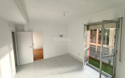 Bedroom of Flat for sale in Ourense Capital   with Heating, Parquet flooring and Terrace