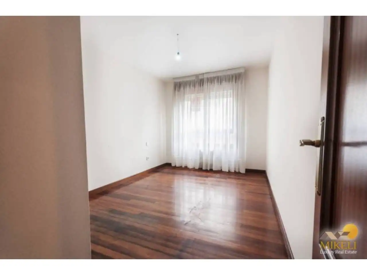 Schlafzimmer von Wohnung zur Miete in Santander mit Heizung