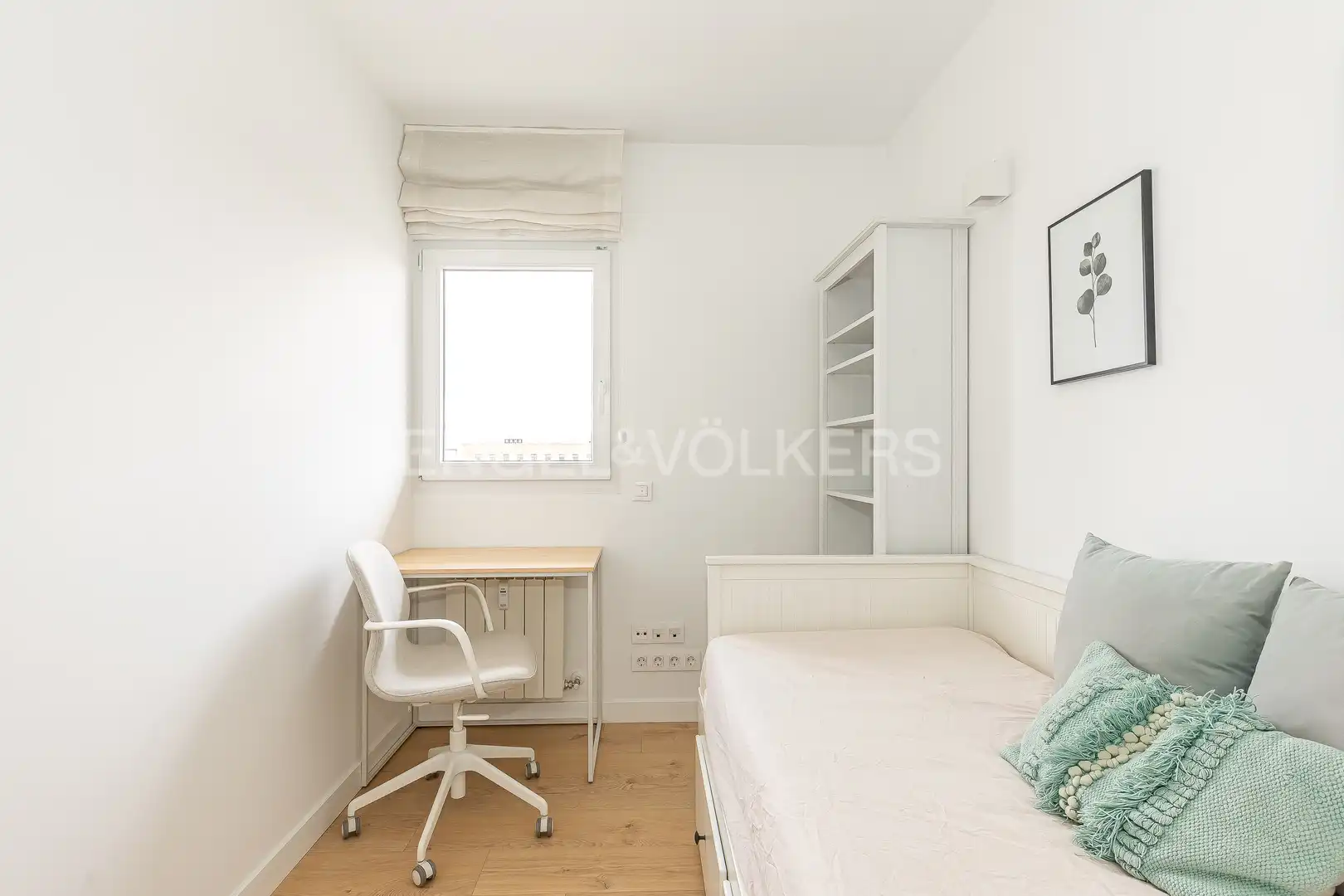 Schlafzimmer von Wohnung zur Miete in Madrid mit Klimaanlage, Heizung und Terrasse