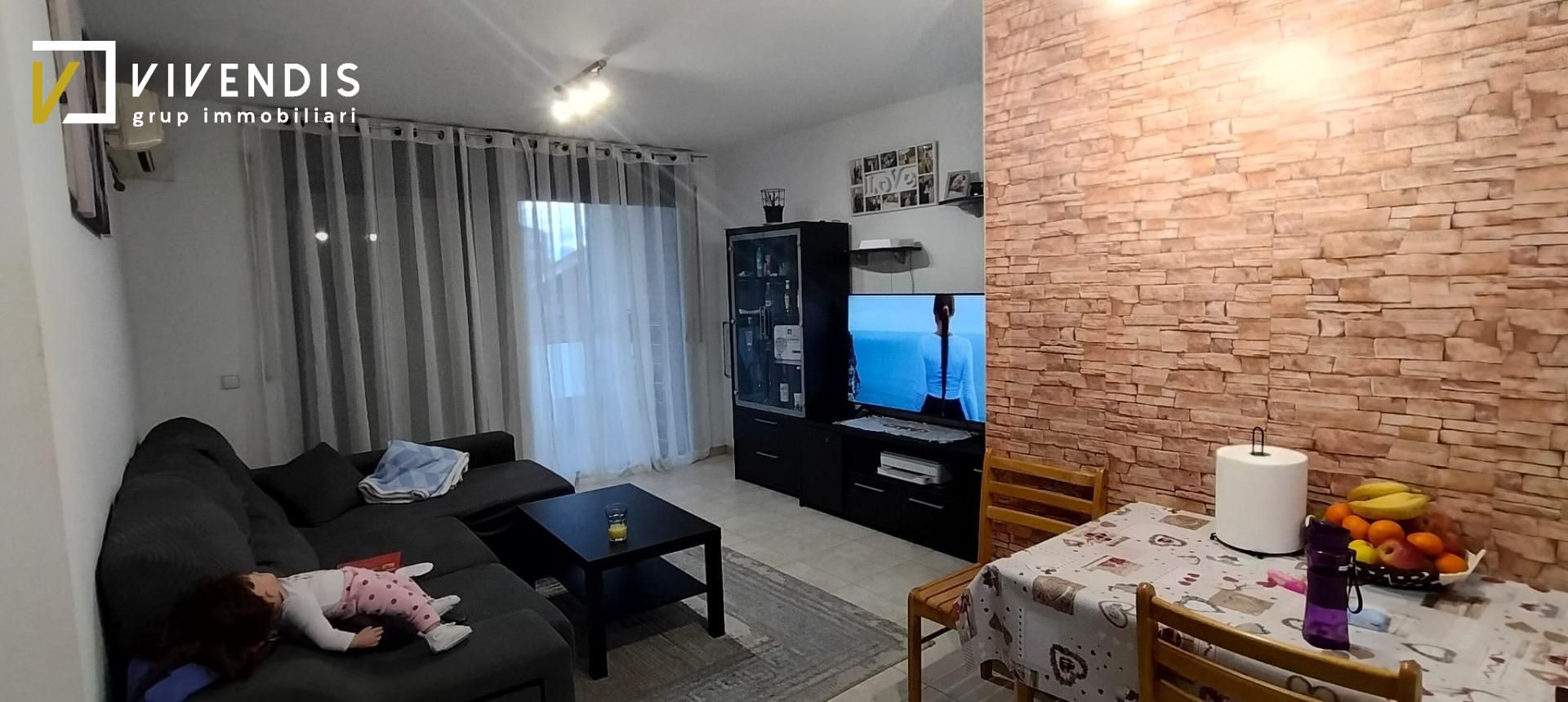 Living room of Flat for sale in Alcarràs  with Air Conditioner, Heating and Storage room