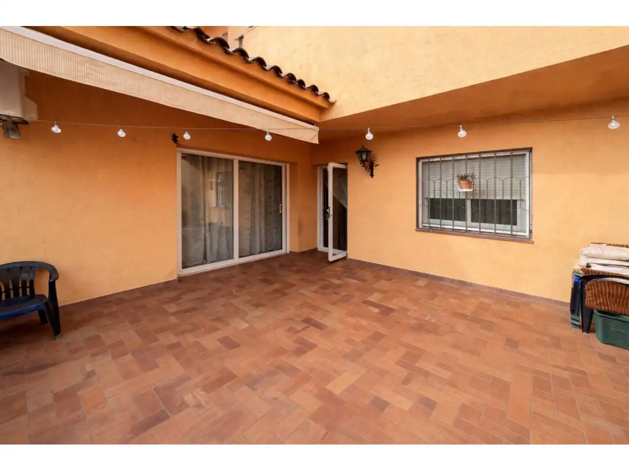 Terrasse von Einfamilien-Reihenhaus zum Verkauf in Caldes de Montbui mit Klimaanlage, Heizung und Terrasse