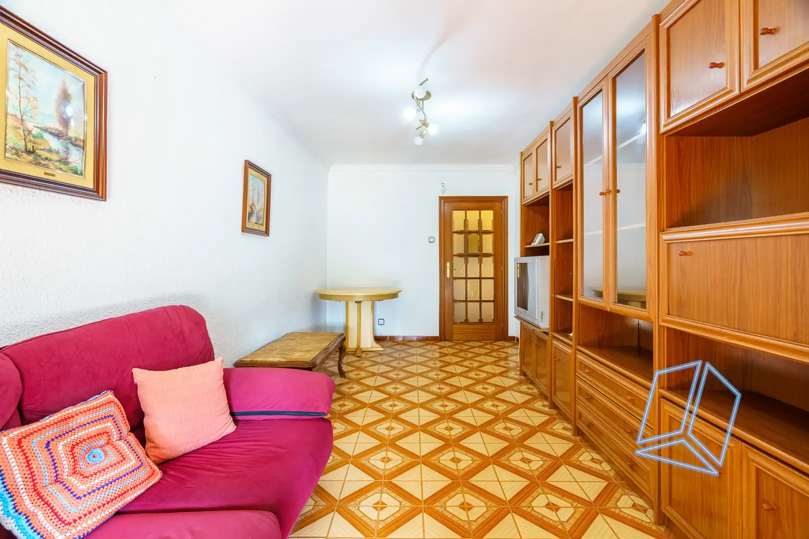 Sala de estar de Piso en venta en L'Hospitalet de Llobregat con Balcón