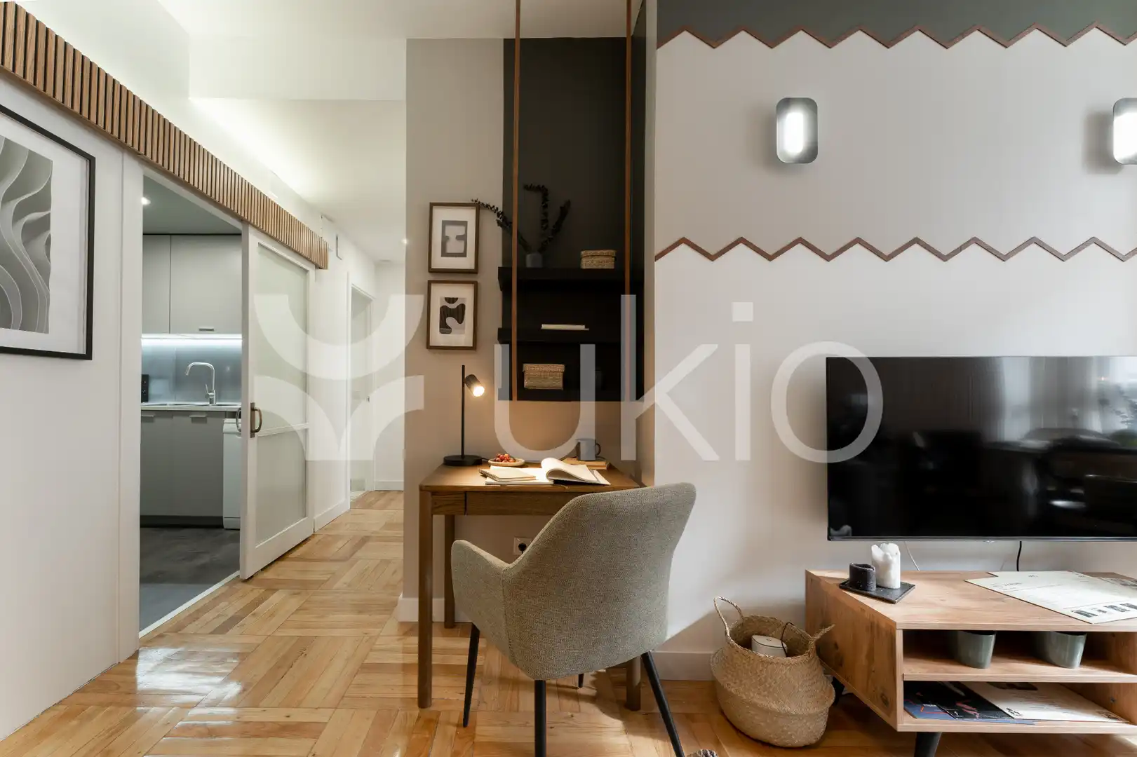 Sala d'estar de Apartament de lloguer en Madrid amb Aire condicionat, Calefacció i Moblat