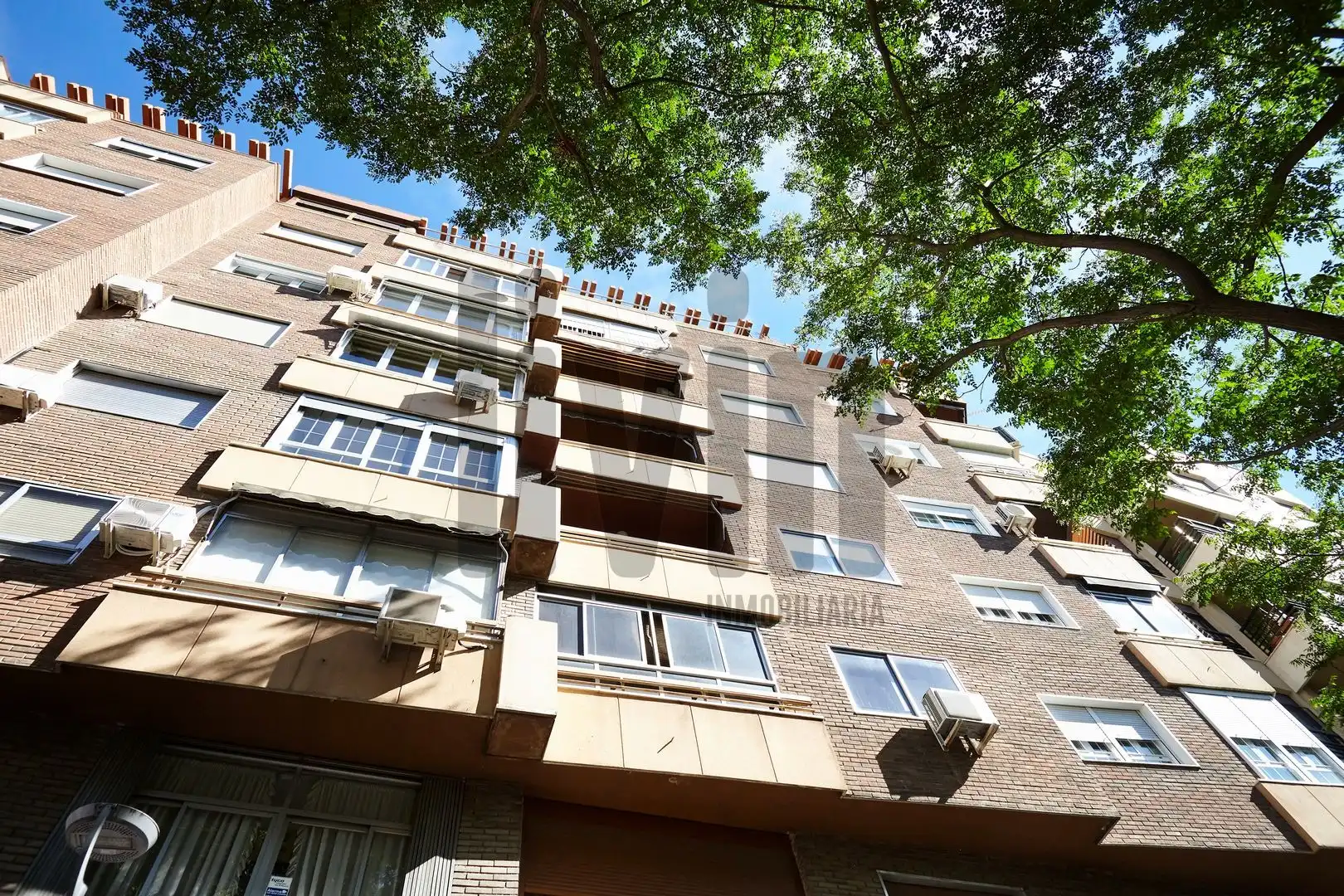 Vista exterior de Pis en venda en Jaén amb Aire condicionat i Calefacció